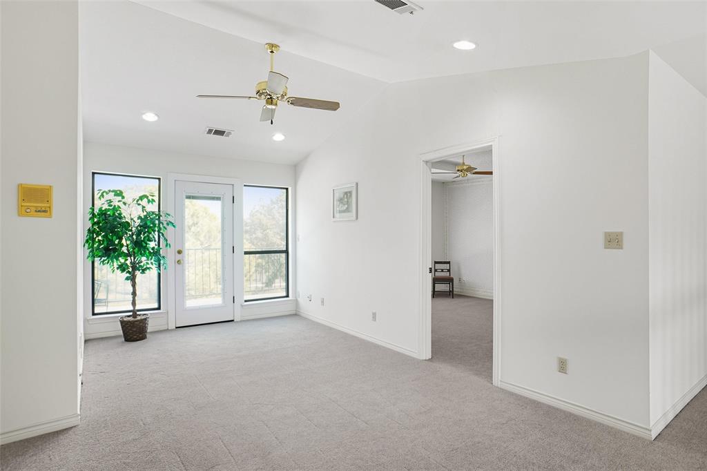 Club Manor - Residential Lease