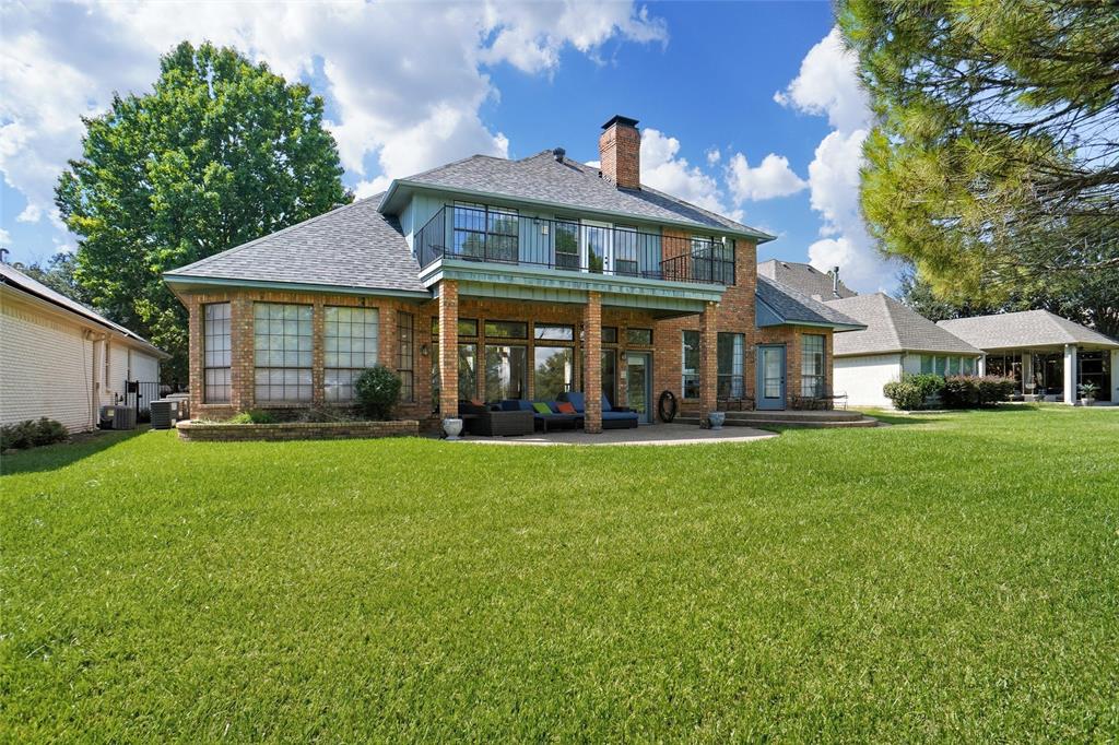 Club Manor - Residential Lease