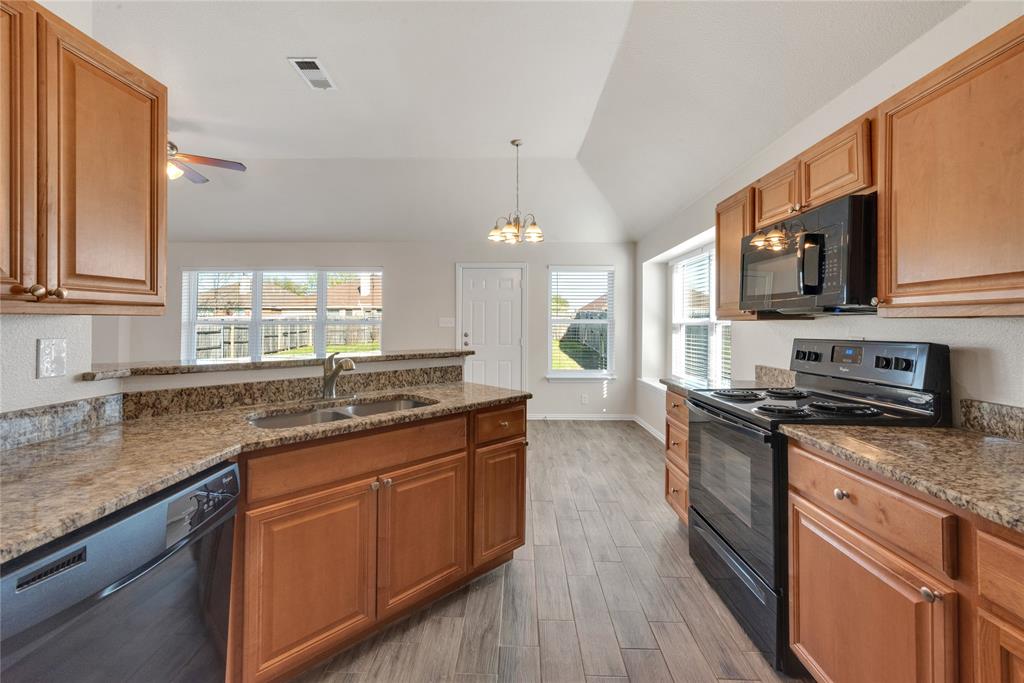 Pioneer Bluffs - Residential