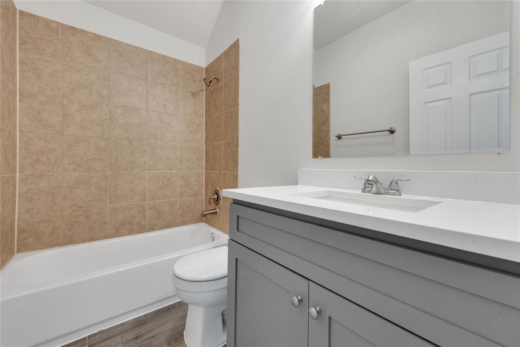 Pioneer Bluffs - Residential