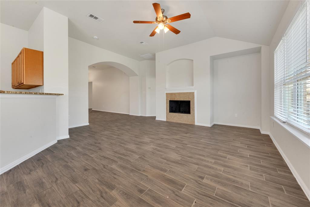 Pioneer Bluffs - Residential