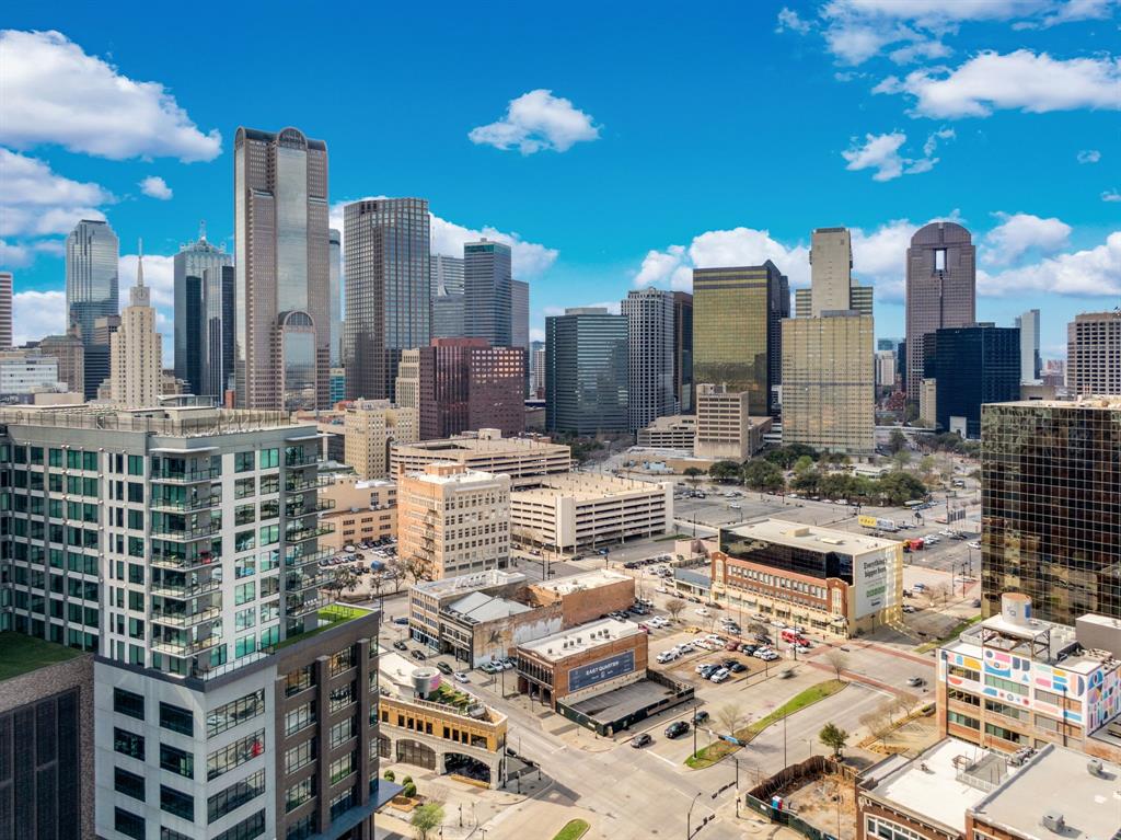 Twenty 1 Hundred - Residential