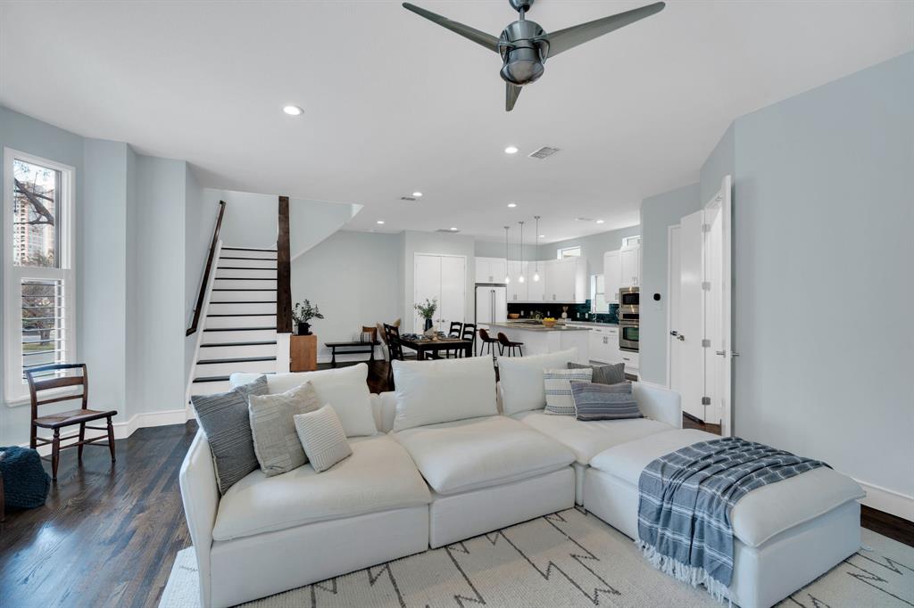 Twenty 1 Hundred - Residential