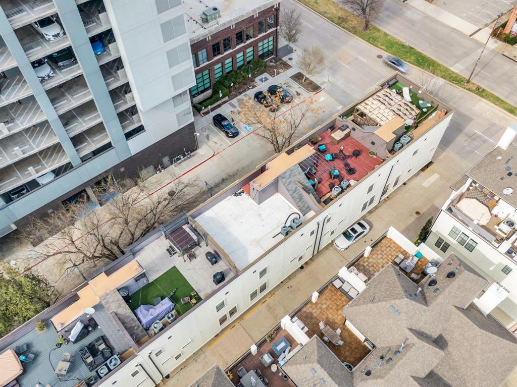 Twenty 1 Hundred - Residential