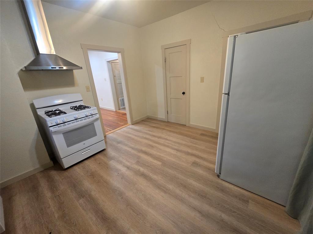 Chamberlin & Taylor - Residential Lease