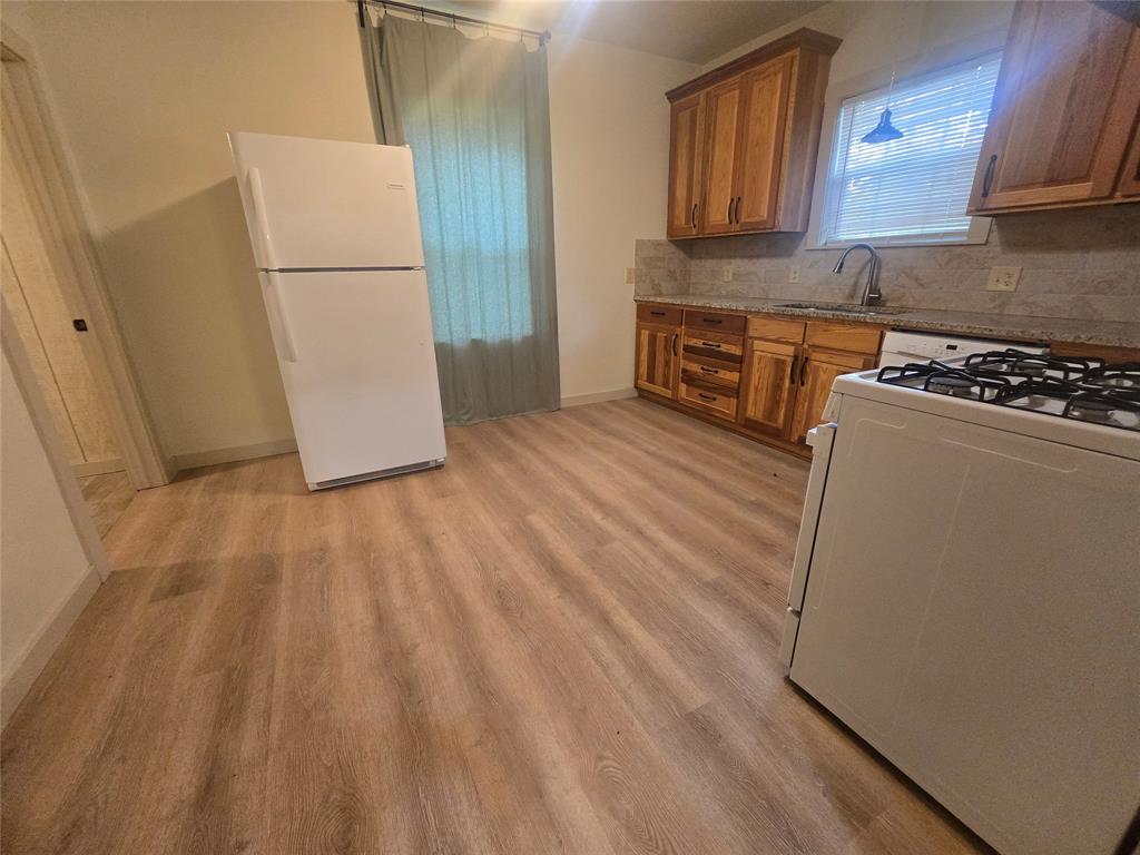 Chamberlin & Taylor - Residential Lease