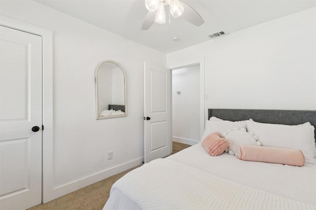 Eagle Ford - Residential