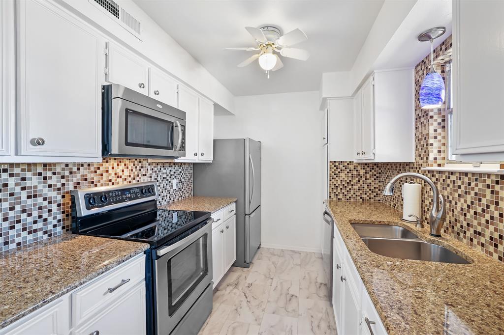 Hollows North Condo - Residential Lease