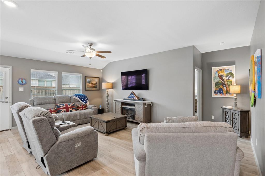 Ventana - Residential