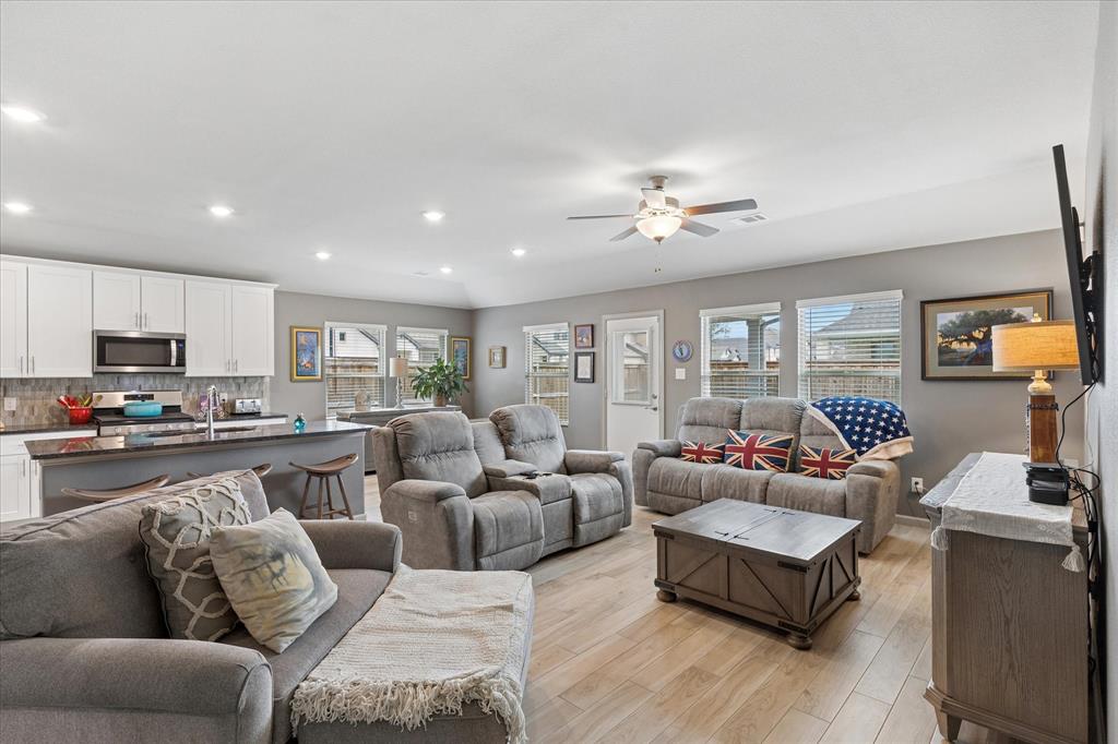 Ventana - Residential