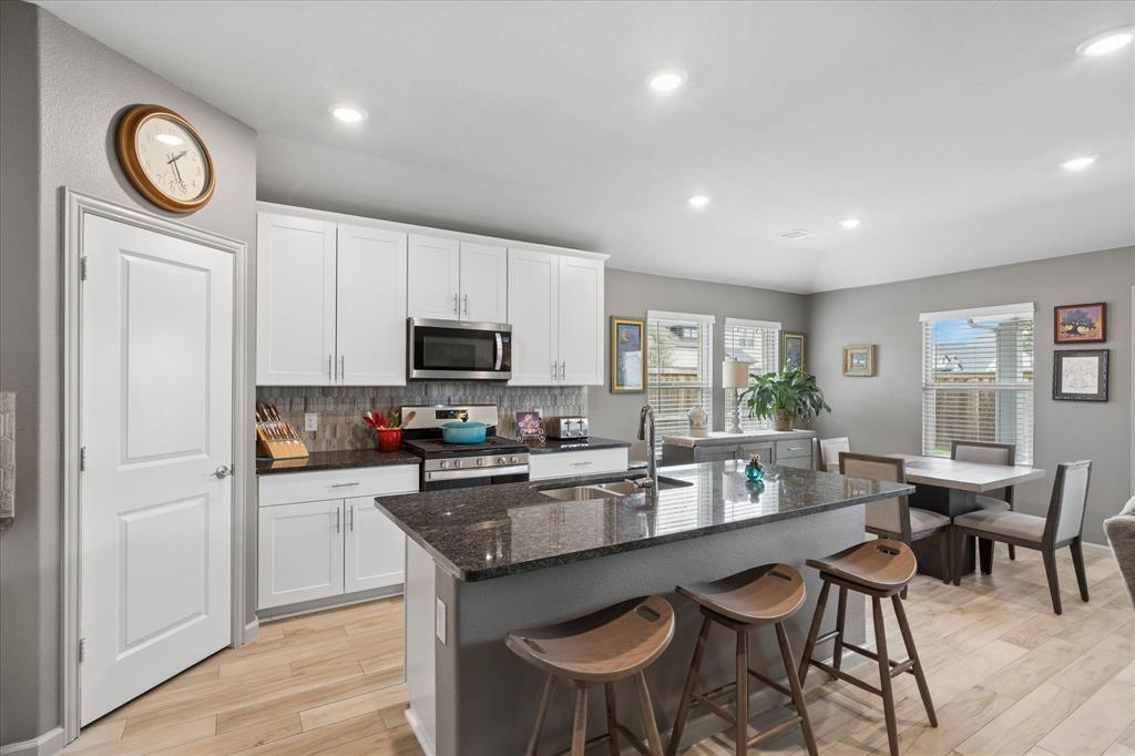 Ventana - Residential