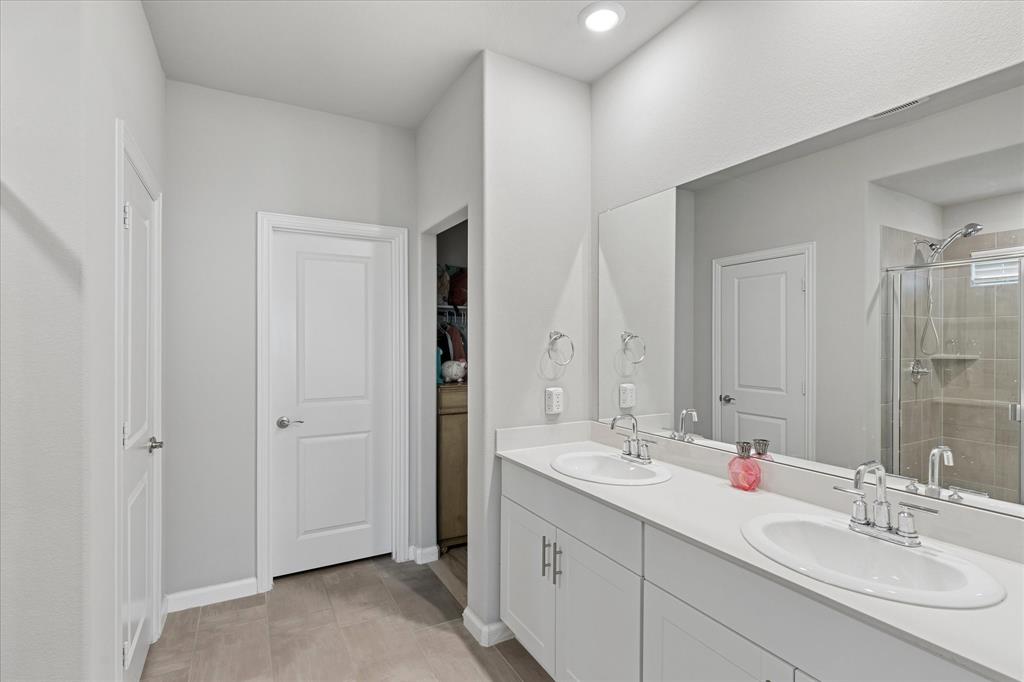 Ventana - Residential