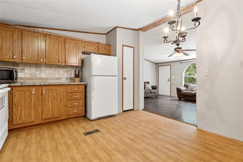 SUR: WEST BERRY - Residential