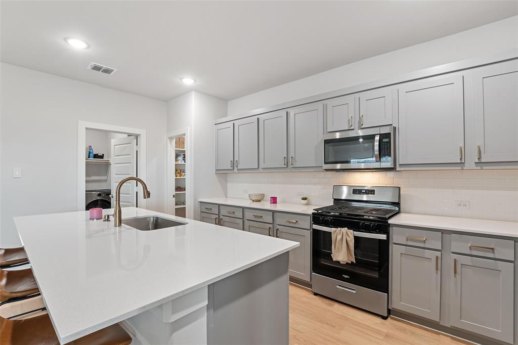 2122 Mossfield Lane