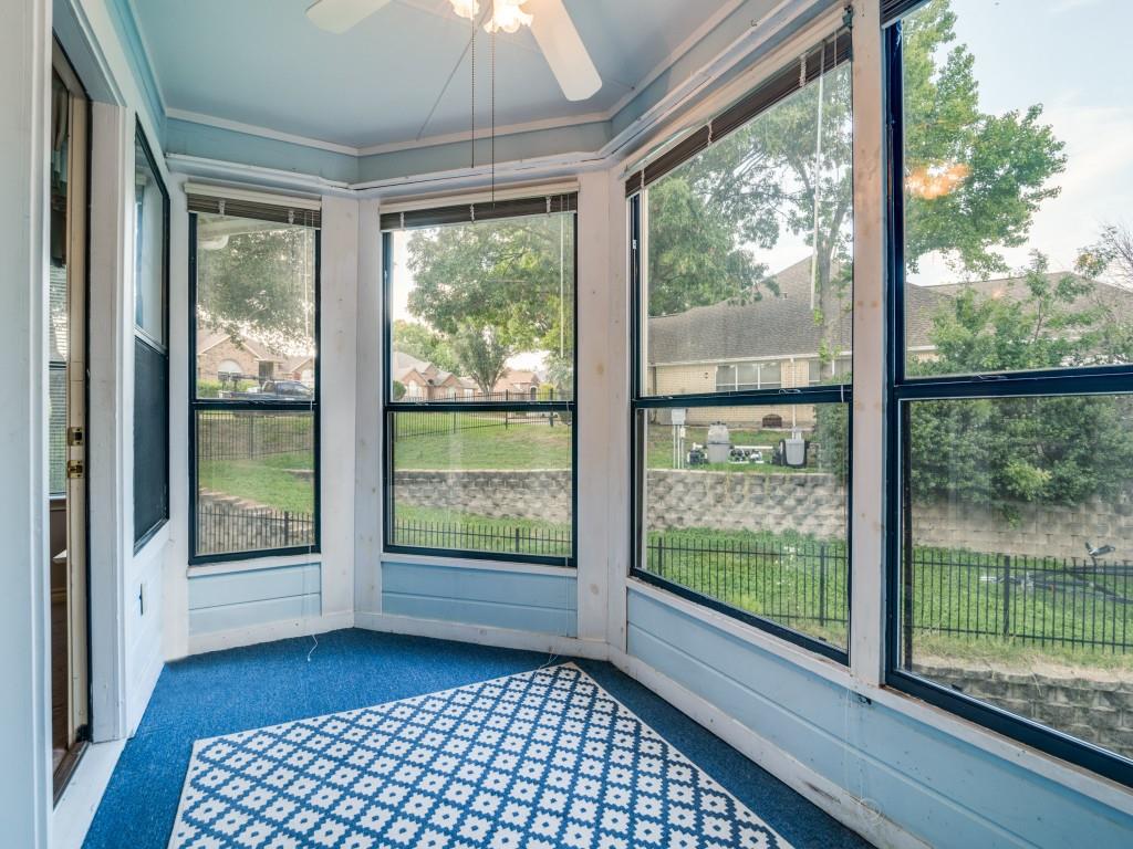 9981 Waterfront Trail