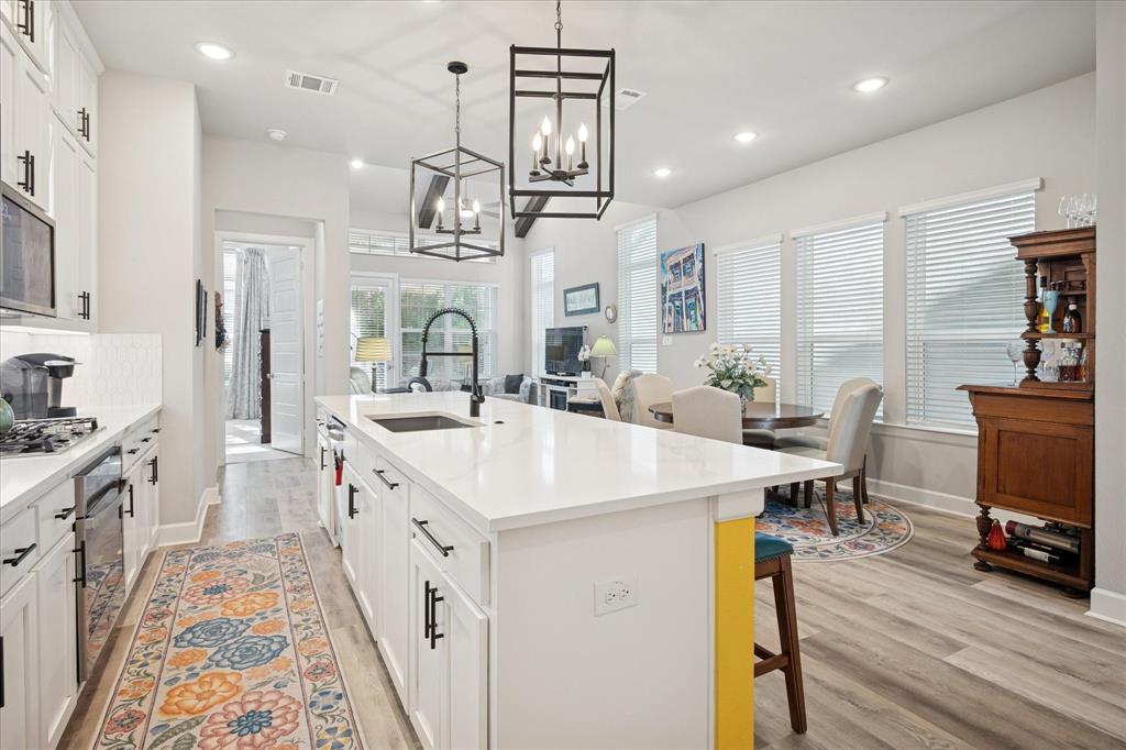 Grove White Rock Hills - Residential