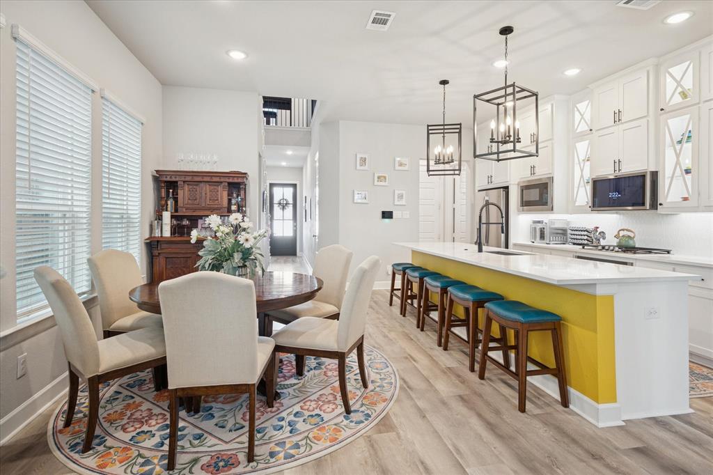 Grove White Rock Hills - Residential