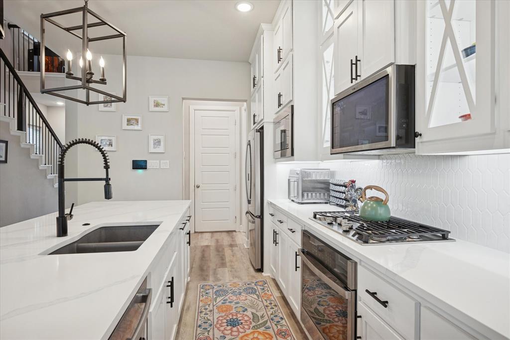 Grove White Rock Hills - Residential