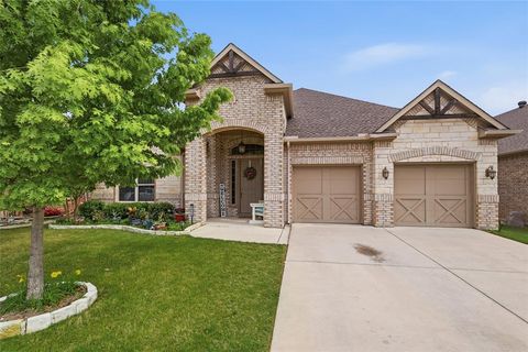 Photo of 4804 Stillhouse Hollow Lane, Denton, TX 76226 (MLS # 21247800)