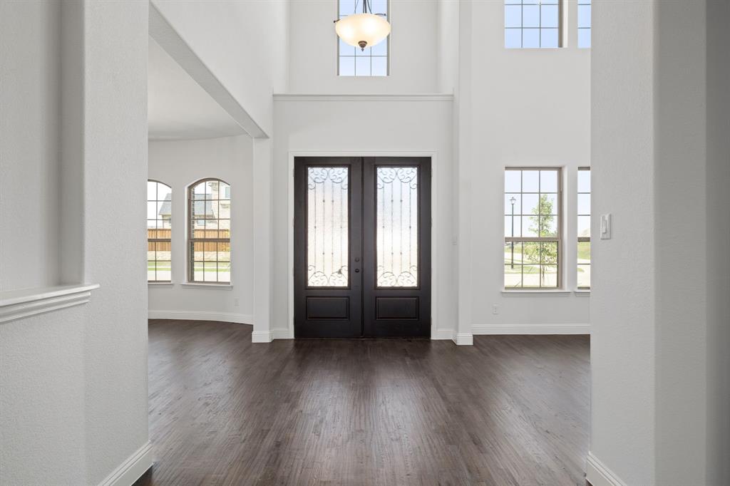 1100 Grapevine Drive