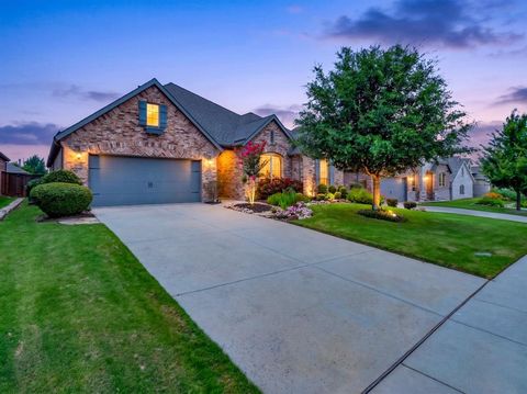 Photo of 3713 Wildridge Boulevard, Oak Point, TX 75068 (MLS # 21310037)