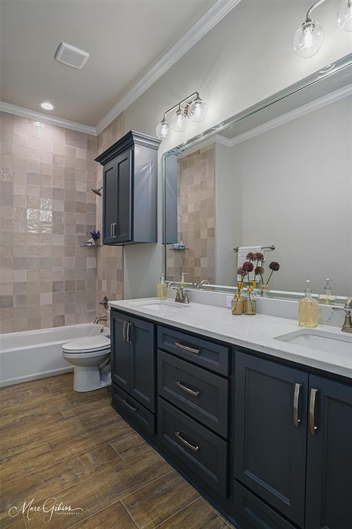 Pin Oak Landing - Residential