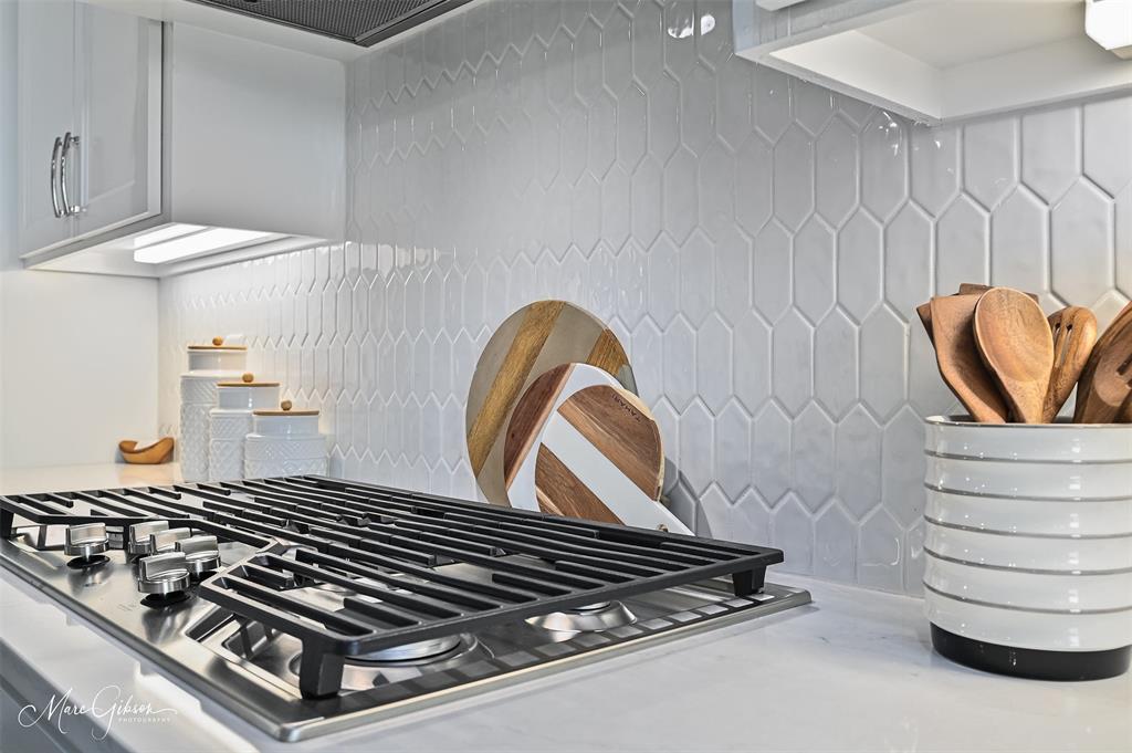 Pin Oak Landing - Residential