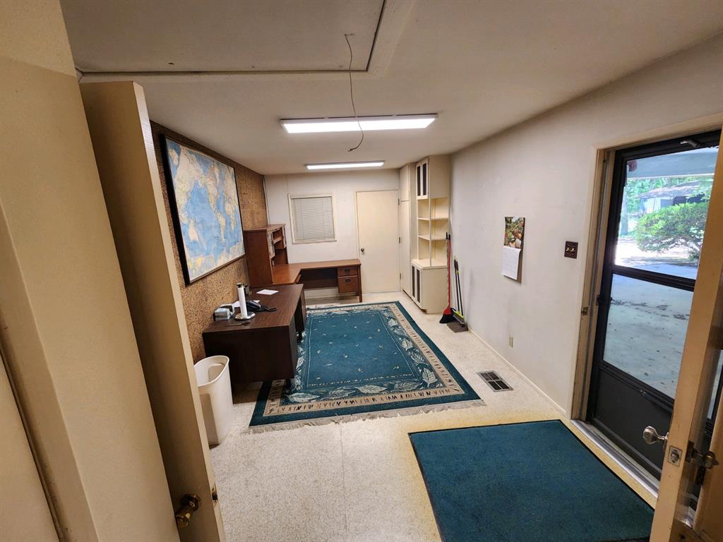 HO4<2001 - Residential