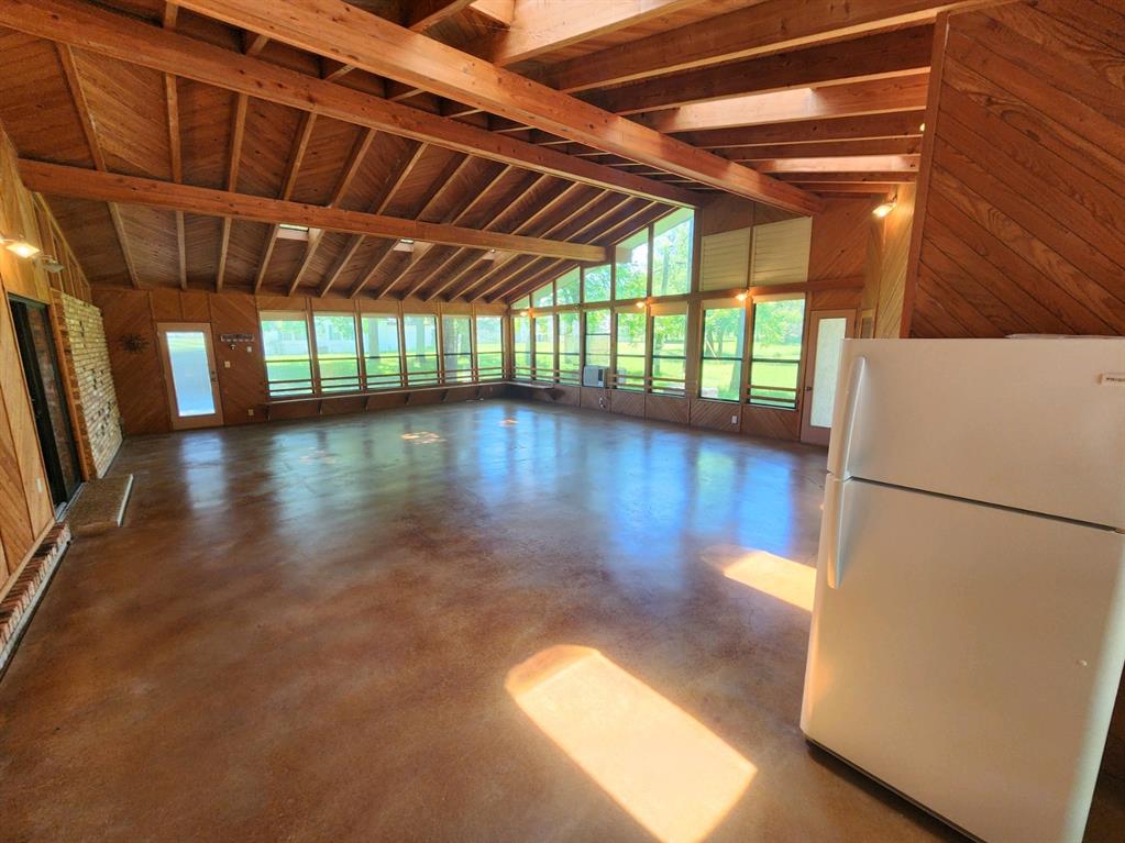 HO4<2001 - Residential