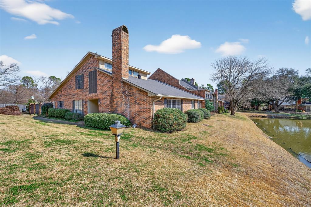 300 Pierremont Road 25