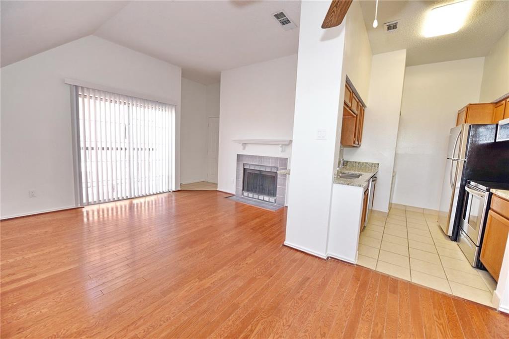 EASTON CONDOMINIUMS - Residential Lease