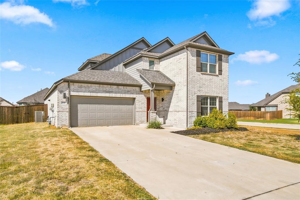 1345 Fox Glen Trail