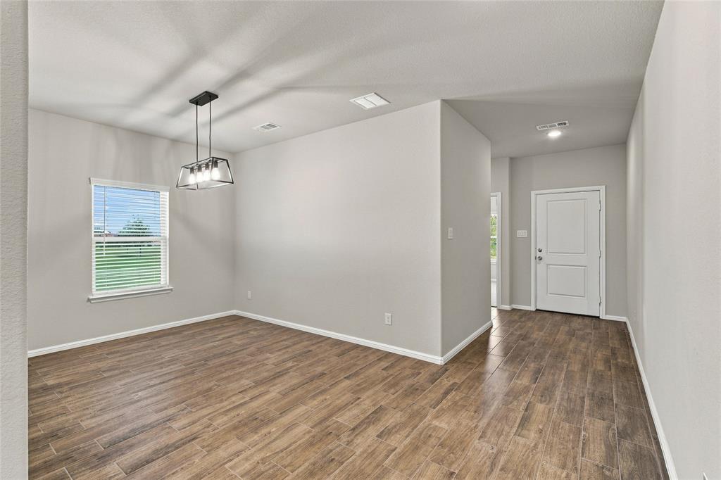 1345 Fox Glen Trail