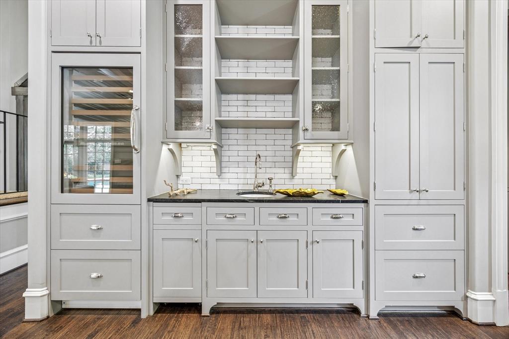 Hamilton & Mcconnell 03 - Residential