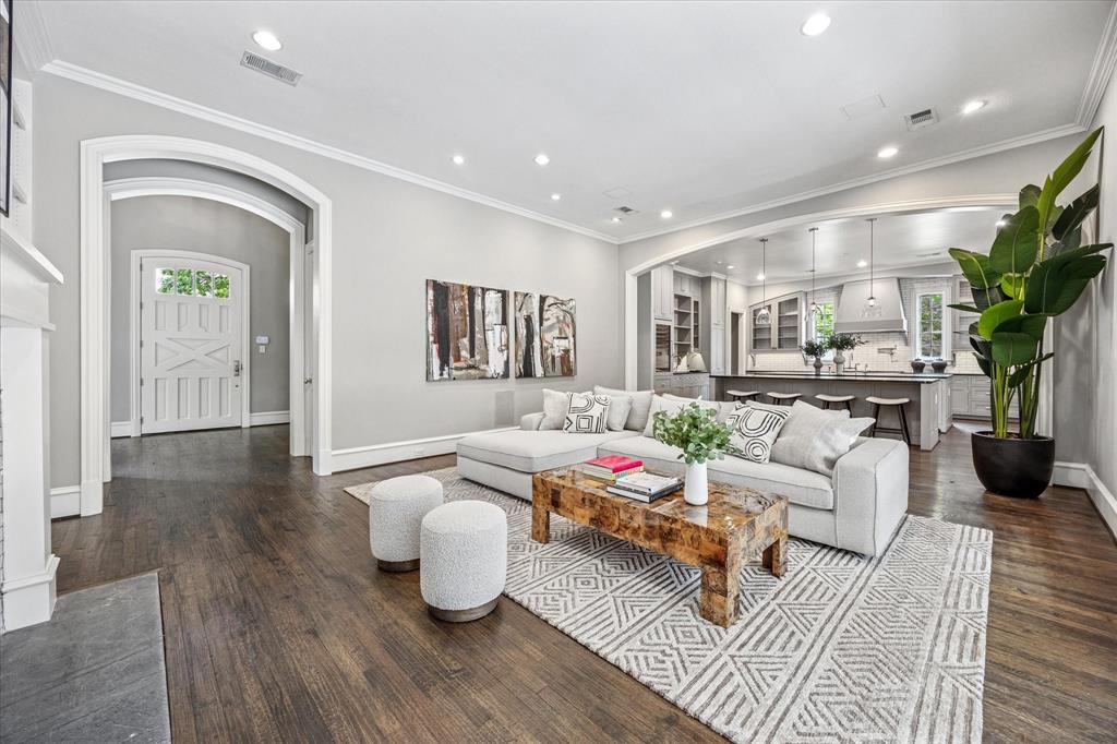 Hamilton & Mcconnell 03 - Residential