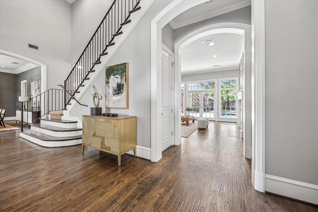 Hamilton & Mcconnell 03 - Residential