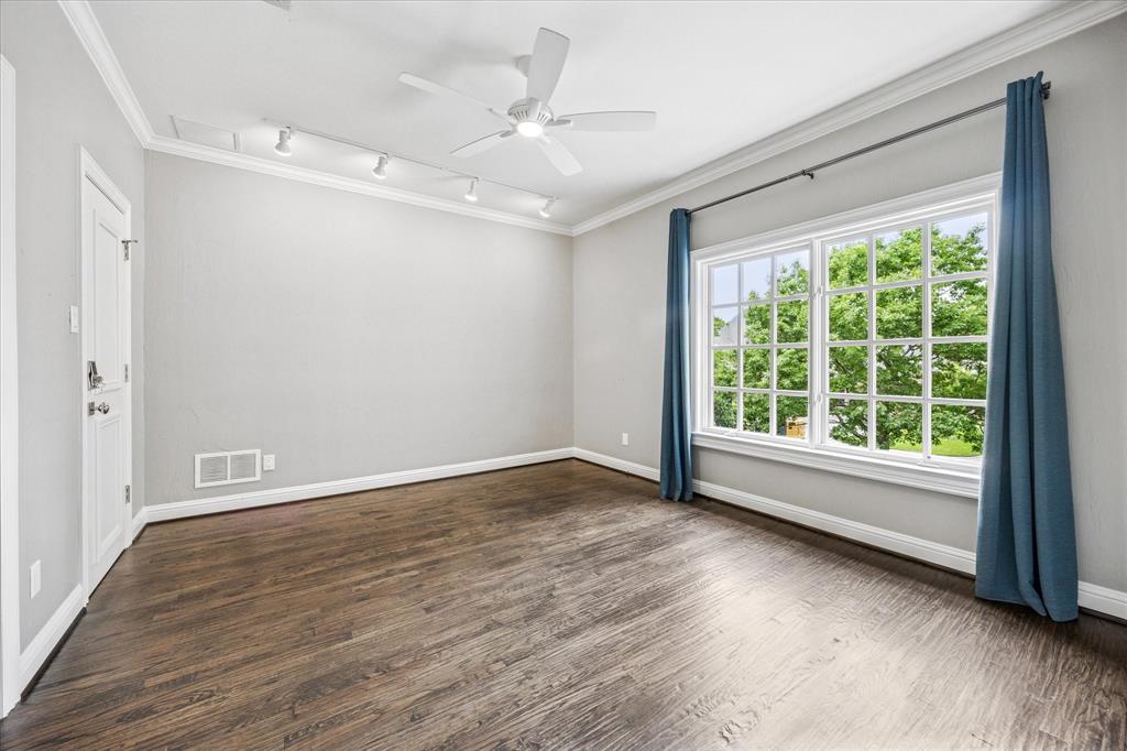 Hamilton & Mcconnell 03 - Residential