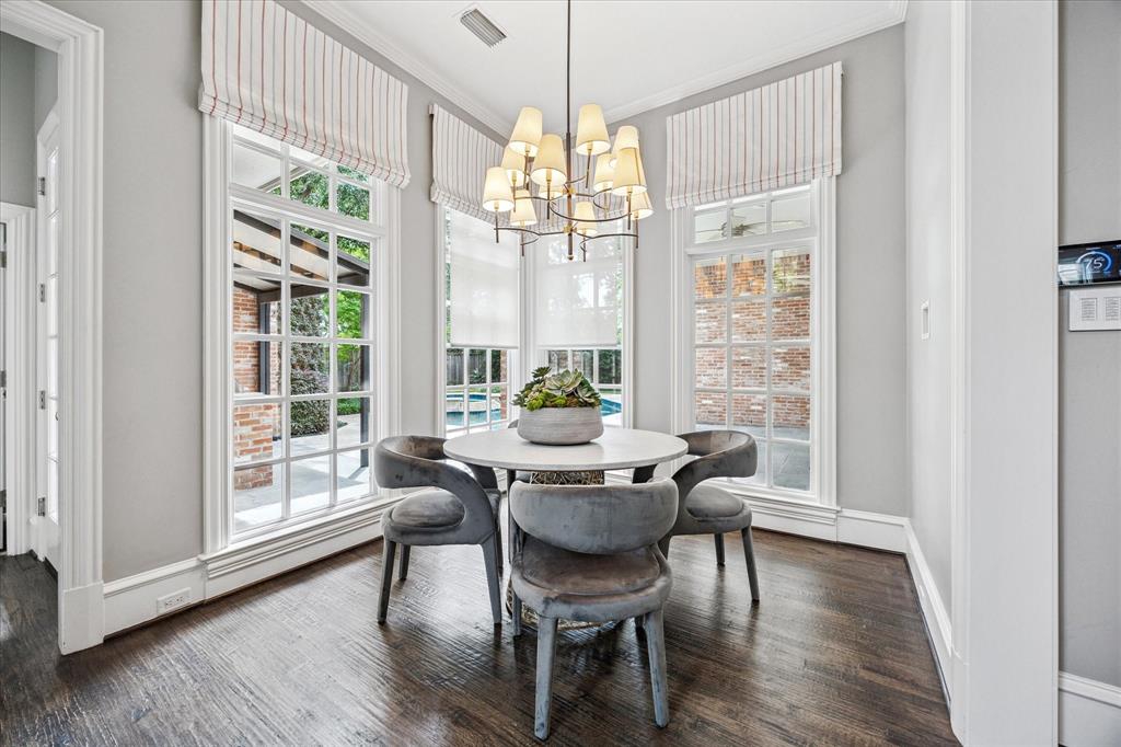 Hamilton & Mcconnell 03 - Residential