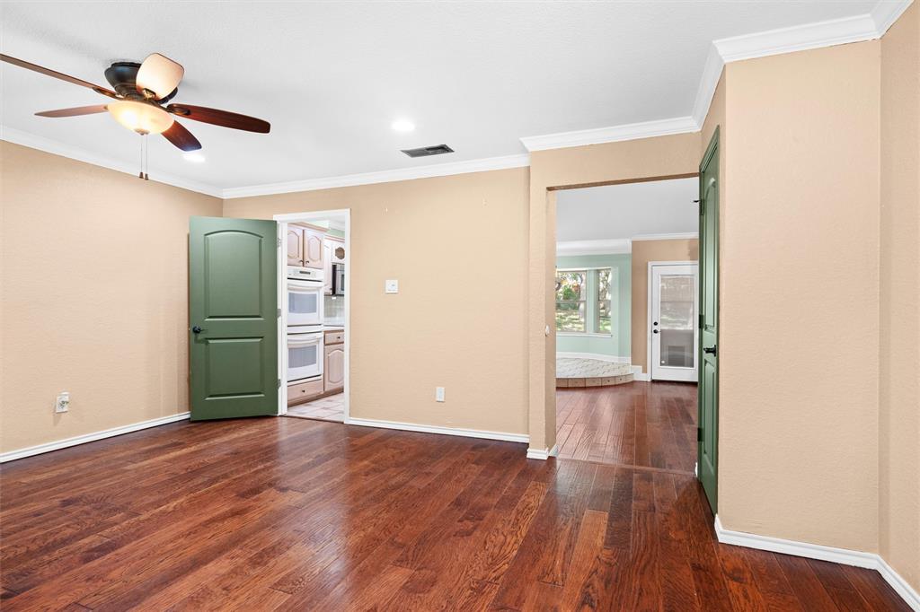 2814 Greenbrook Drive