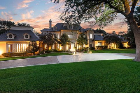 4505 Tour 18 Drive Flower Mound TX 75022