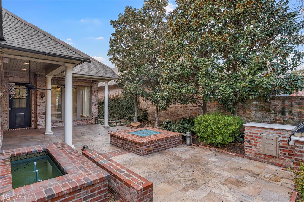 Oak Alley - Residential