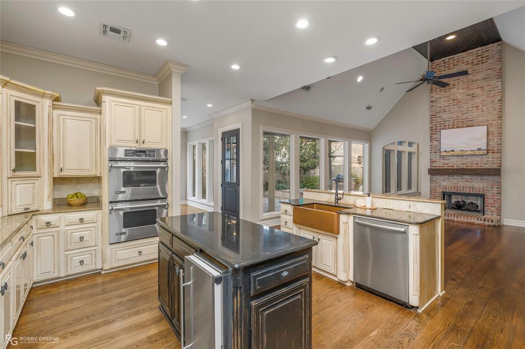 Oak Alley - Residential
