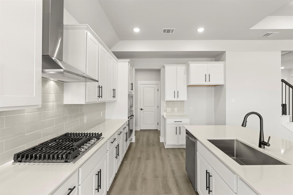 Waverly Estates - Residential