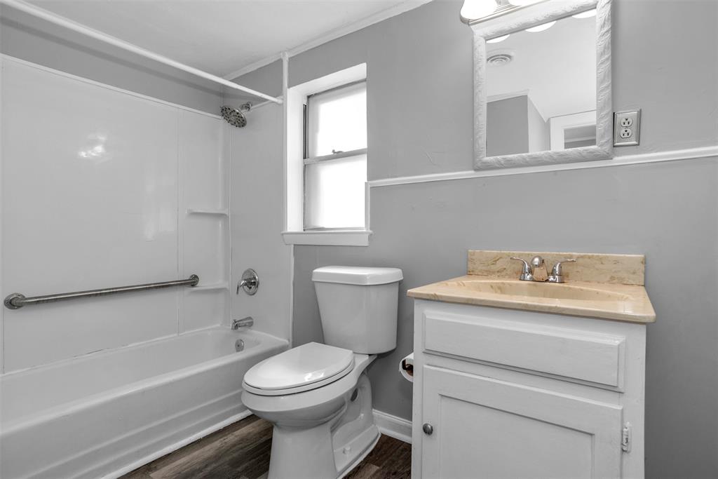 R Pena - Residential Lease