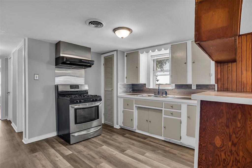 R Pena - Residential Lease