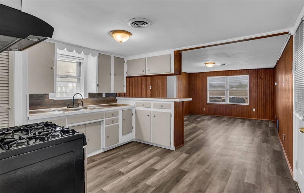 R Pena - Residential Lease