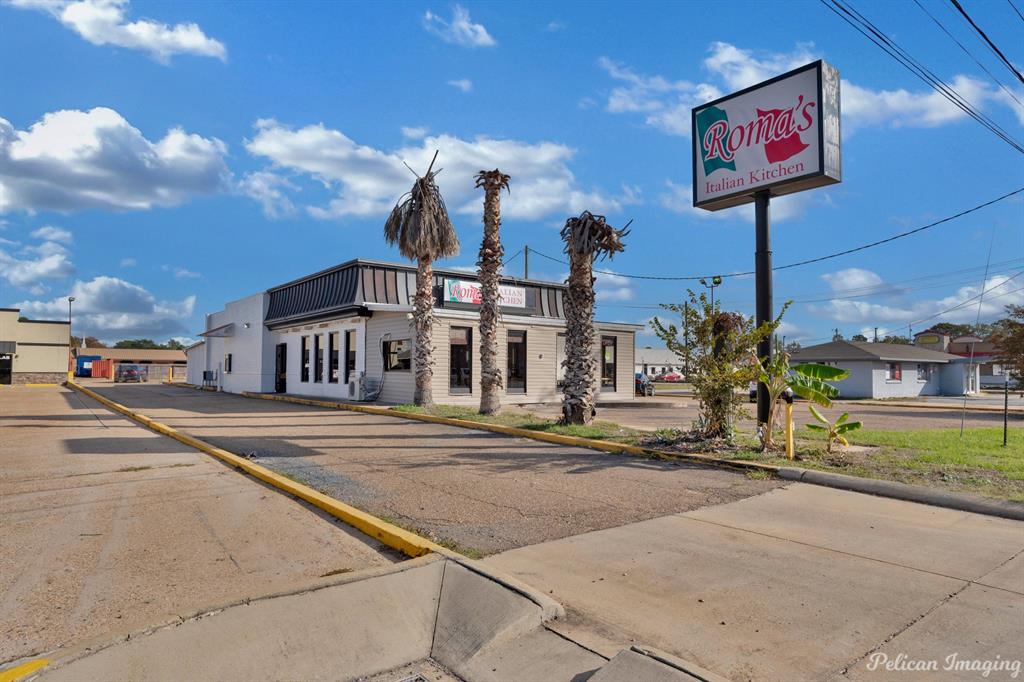 109 South Drive