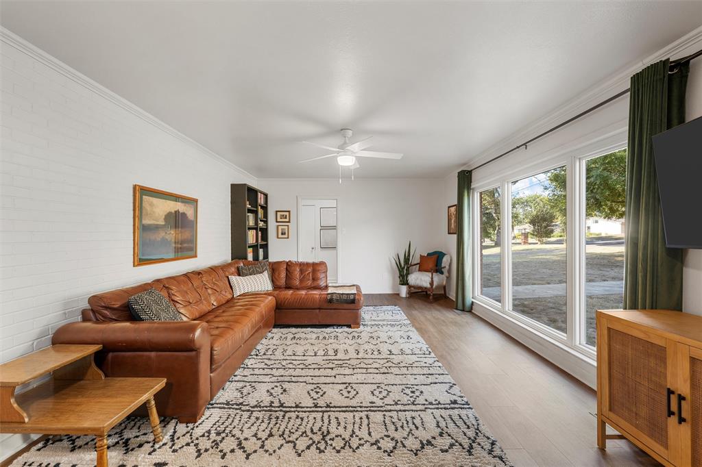 8922 Whippoorwill Drive
