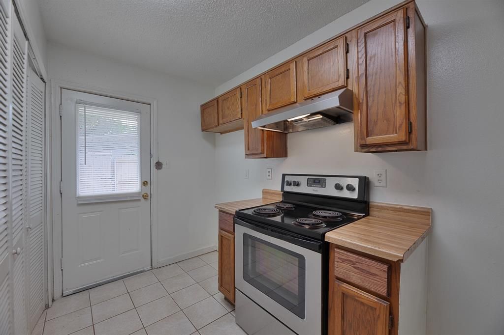 Photo of 309 Chattanooga Drive, Mesquite, TX 75149 (MLS # 21013873)