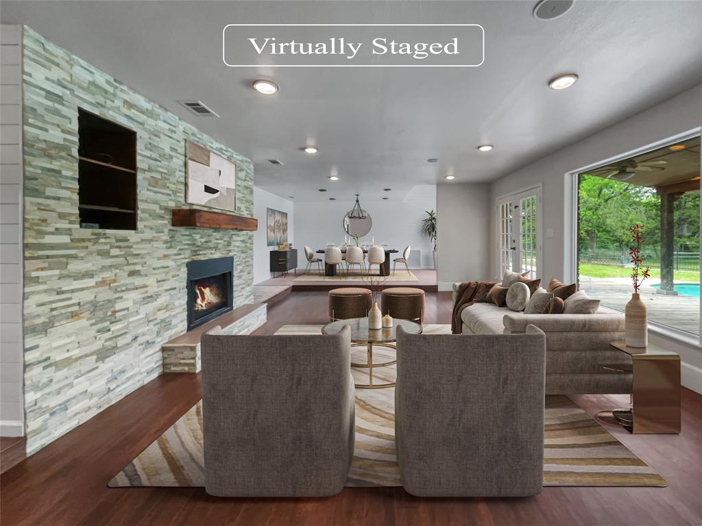 2 Meadowcreek Drive